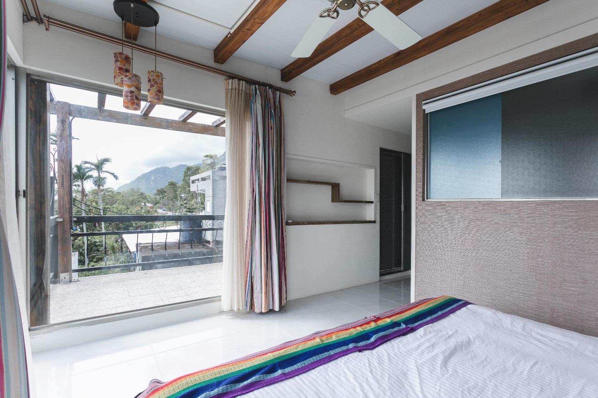 Tropical Low Boundary B&B Donghe Exterior photo